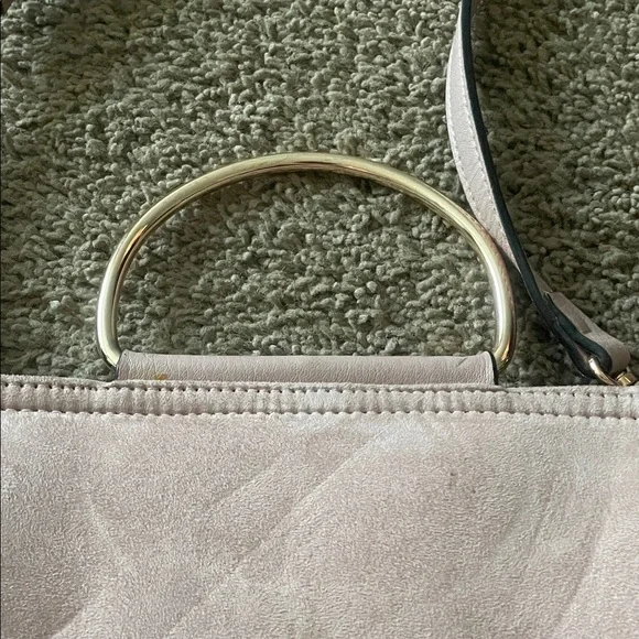 Elegant Pink Shoulder Bag - Picture 2 of 4